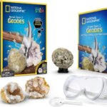 450706-National-Geographic-Break-Open-2-Geodes