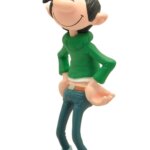 443341-Dragon-Ball-Z-Son-Goku-auf-der-magischen-Wolke-Sparschwein_2