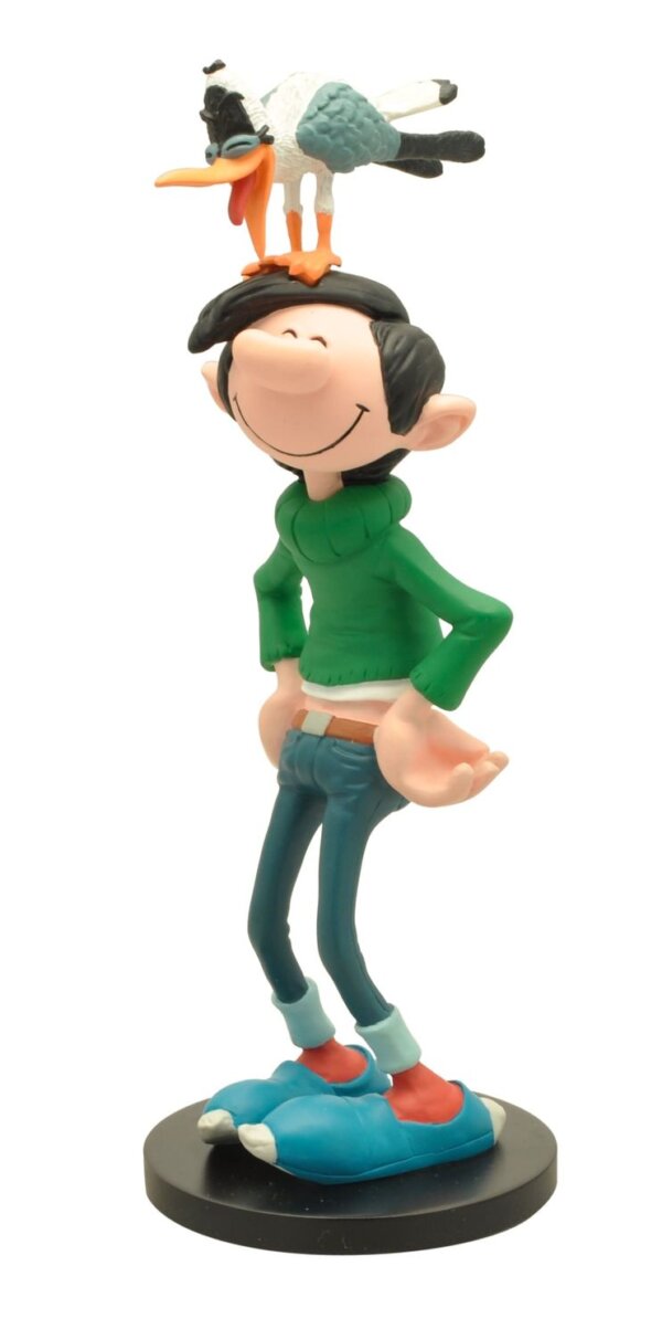 443341-Dragon-Ball-Z-Son-Goku-auf-der-magischen-Wolke-Sparschwein_2