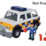 370619-Simba-109251096-Feuerwehrmann-Sam-4x4-Polizeiauto-mit-Figur