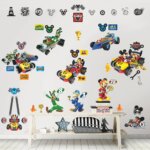413612-Walltastic-45613-Wandaufkleber--Mickey-und-die-flinken-Flitzer