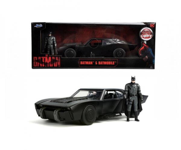 407571-Batman-Batmobile-2022--1-18