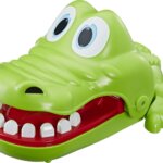 496928-Hasbro-61106626-Kroko-Doc-Kinderspiel